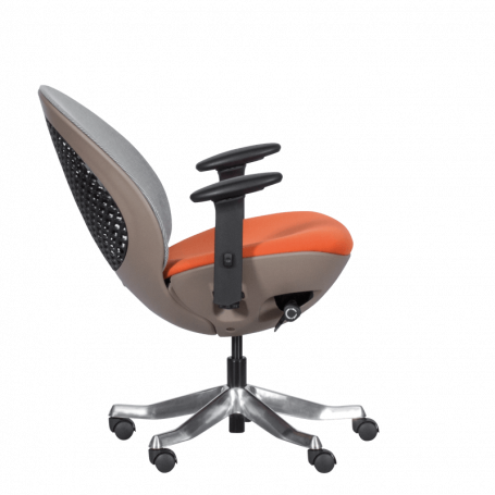 Детски стол OVE - оранжев ⋙ на цена от 564.00лв  - Allegro-bg.com