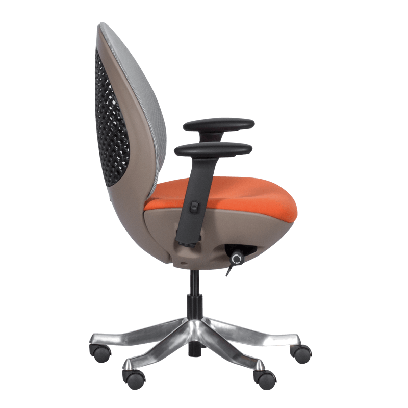 Детски стол OVE - оранжев ⋙ на цена от 564.00лв  - Allegro-bg.com