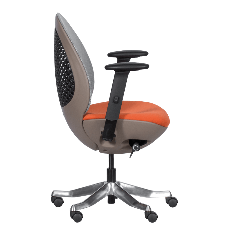 Детски стол OVE - оранжев ⋙ на цена от 564.00лв  - Allegro-bg.com