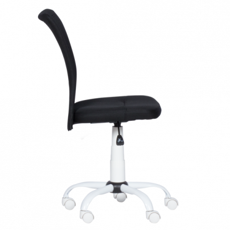 Детски стол Carmen 7121  ⋙ на цена от 87.60лв  - Allegro-bg.com