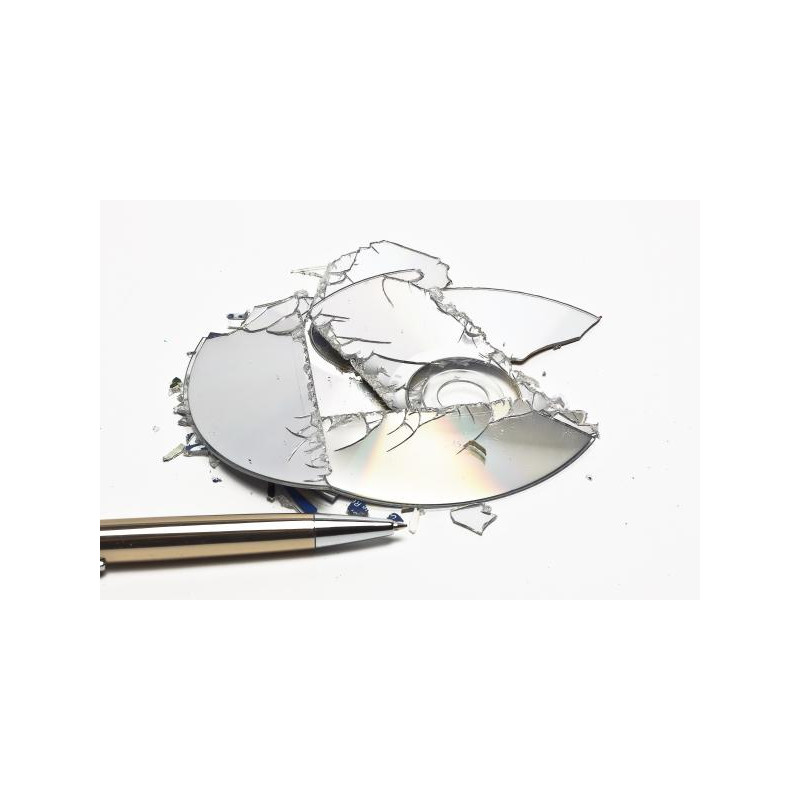 Шредер Piranha EC 7CC  ⋙ на цена от 190.80лв  - Allegro-bg.com