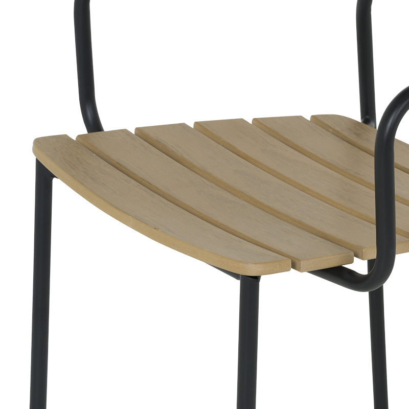 Метален градински стол  ⋙ на цена от 177.60лв  - Allegro-bg.com