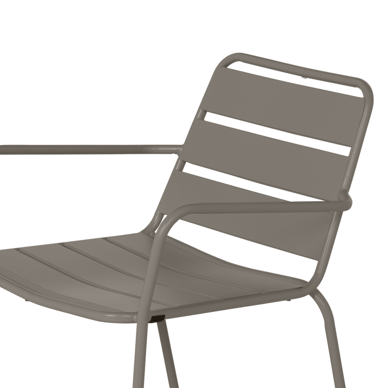 Метален градински стол  ⋙ на цена от 158.40лв  - Allegro-bg.com