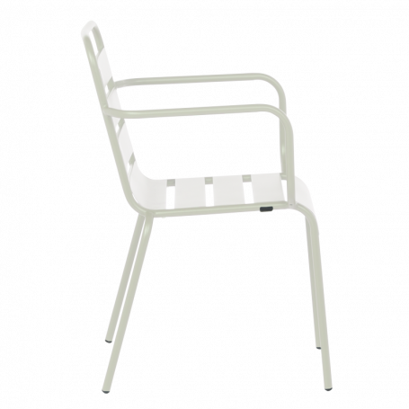 Метален градински стол  ⋙ на цена от 159.60лв  - Allegro-bg.com